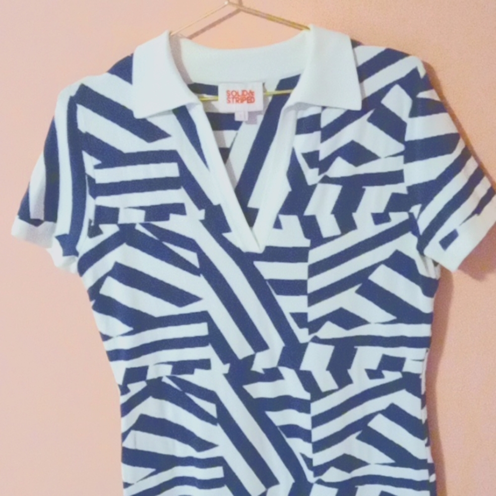 Solid & Stripes , Large , Navy Blue & white.